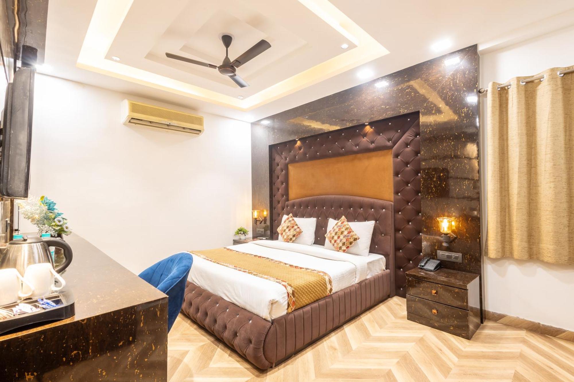 Hotel Cosmo Near Blk Hospital Karol Bagh Delhi  Exterior foto