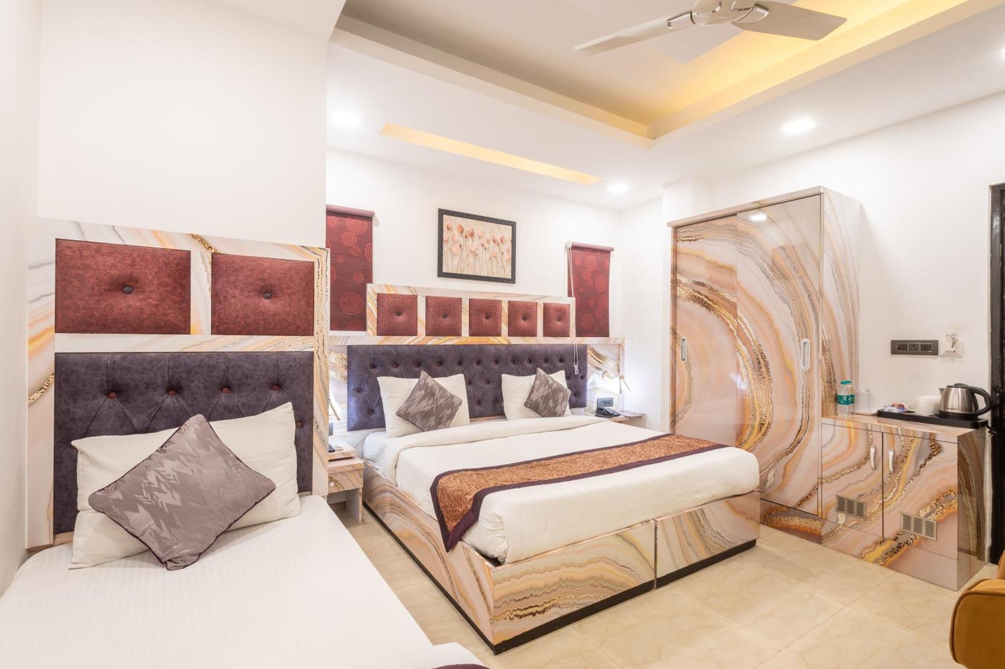Hotel Cosmo Near Blk Hospital Karol Bagh Delhi  Exterior foto