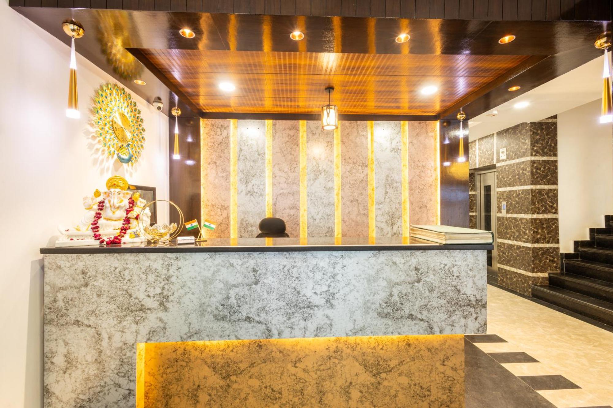 Hotel Cosmo Near Blk Hospital Karol Bagh Delhi  Exterior foto