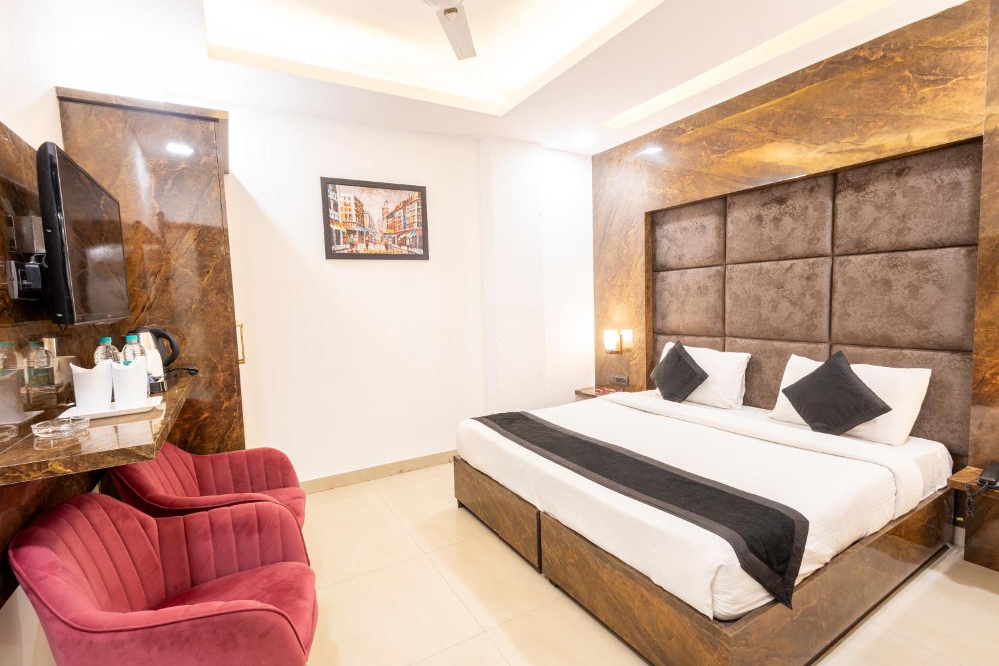 Hotel Cosmo Near Blk Hospital Karol Bagh Delhi  Exterior foto