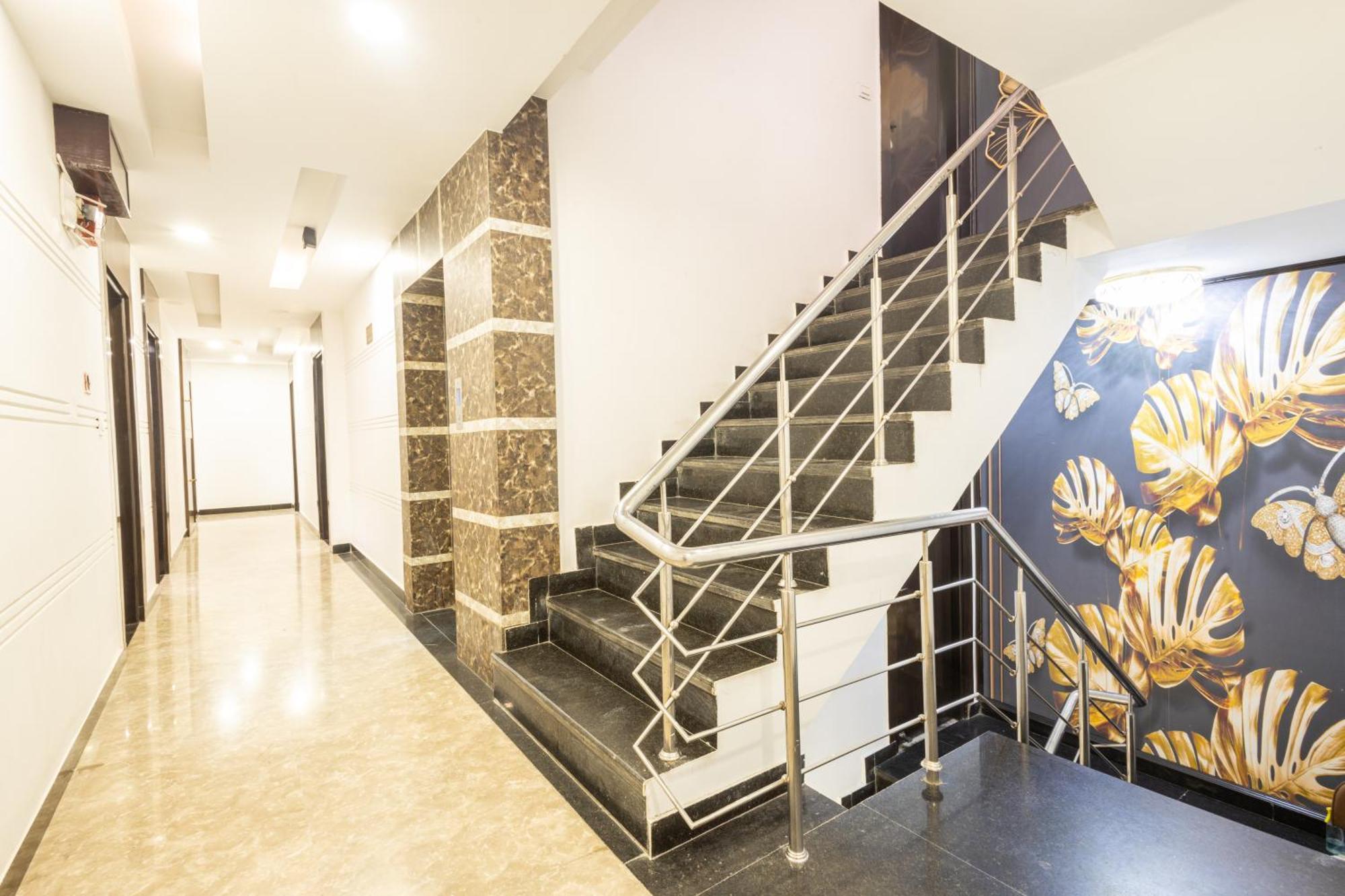 Hotel Cosmo Near Blk Hospital Karol Bagh Delhi  Exterior foto